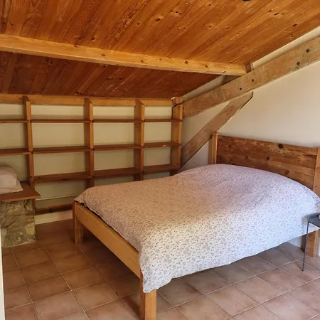 Maison De 度假居 *